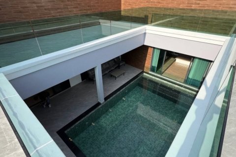 Maison à Pattaya, Thaïlande 5 chambres № 157372