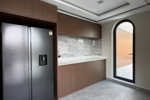 Maison à Pattaya, Thaïlande 5 chambres № 157372 - photo 30