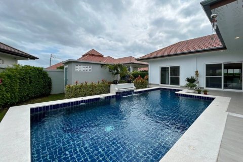 Villa in Hua Hin, Thailand 4 Schlafzimmer № 221877 - Foto 3