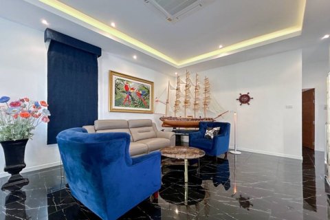 Villa in Hua Hin, Thailand 4 Schlafzimmer № 221877 - Foto 29