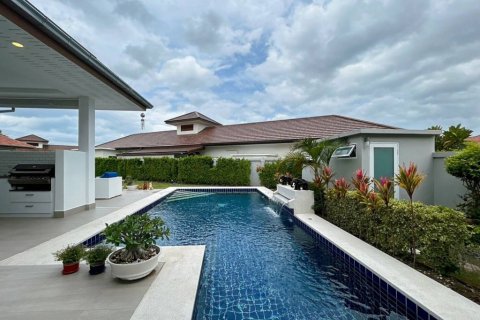 Villa in Hua Hin, Thailand 4 Schlafzimmer № 221877 - Foto 2
