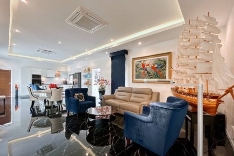 Villa in Hua Hin, Thailand 4 Schlafzimmer № 221877 - Foto 16