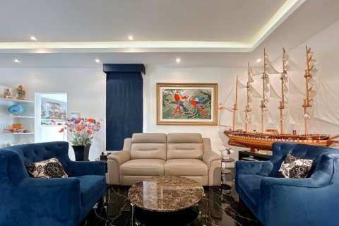 Villa in Hua Hin, Thailand 4 Schlafzimmer № 221877 - Foto 17