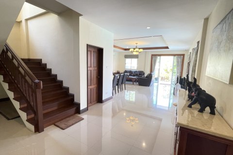 Villa in Hua Hin, Thailand 3 Schlafzimmer № 221878 - Foto 8