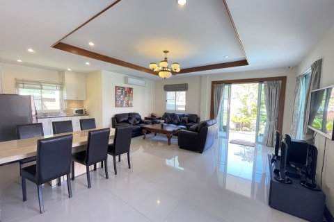 Villa in Hua Hin, Thailand 3 Schlafzimmer № 221878 - Foto 6
