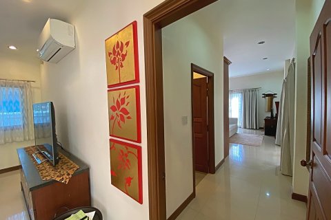 Villa in Hua Hin, Thailand 3 Schlafzimmer № 221879 - Foto 25