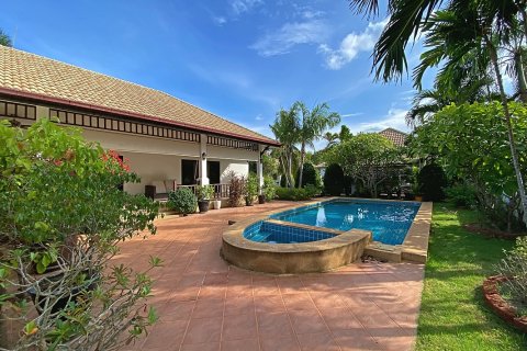 Villa in Hua Hin, Thailand 3 Schlafzimmer № 221879 - Foto 3