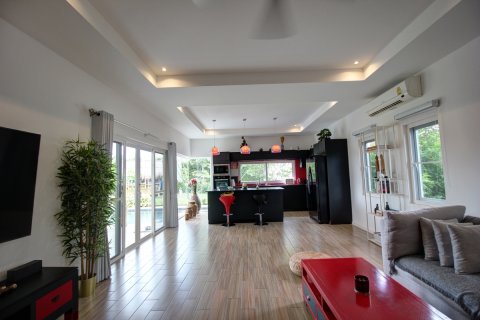 Villa in Hua Hin, Thailand 4 Schlafzimmer № 221881 - Foto 16