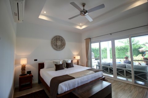 Villa in Hua Hin, Thailand 4 Schlafzimmer № 221881 - Foto 24