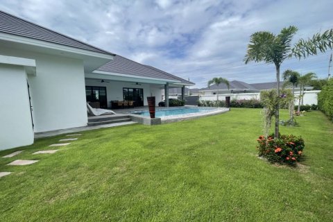 Villa in Hua Hin, Thailand 3 Schlafzimmer № 221883 - Foto 3