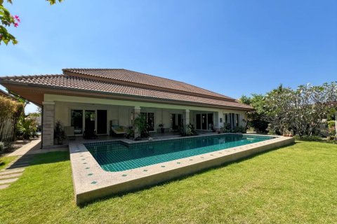 Chalet de 3 dormitorios en Hua Hin, Tailandia № 221882