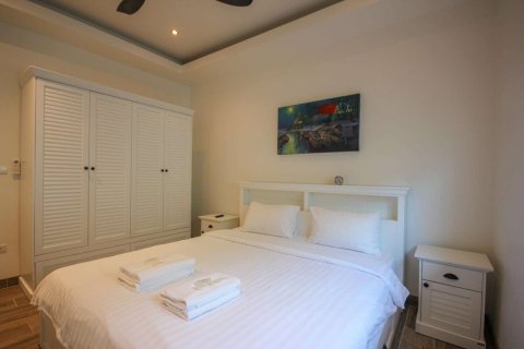 Villa in Hua Hin, Thailand 3 Schlafzimmer № 221880 - Foto 19