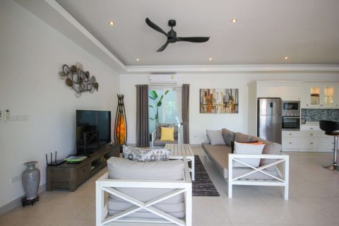 Villa in Hua Hin, Thailand 3 Schlafzimmer № 221880 - Foto 11