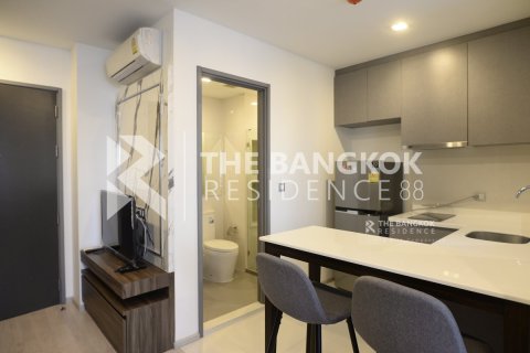 Condo in Bangkok, Thailand, 1 bedroom  № 184289 - photo 10