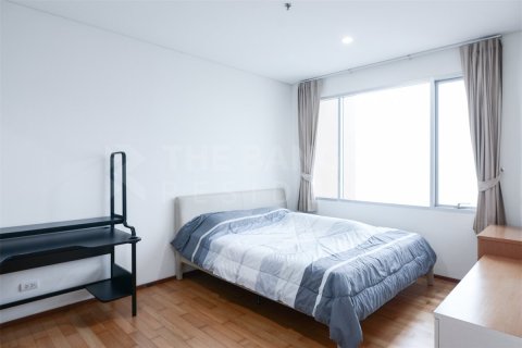 Condo in Bangkok, Thailand, 2 bedrooms № 184287