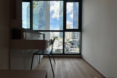 Condo in Bangkok, Thailand, 2 bedrooms  № 184291 - photo 4
