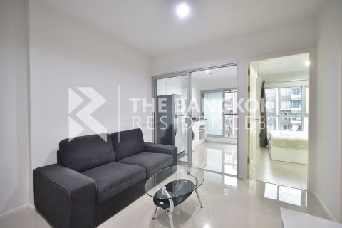 Condo in Bangkok, Thailand, 1 bedroom № 184292 - photo 3