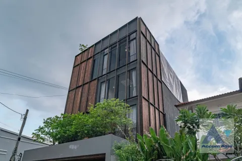 Haus in Don Mueang, Bangkok, Thailand 4 Schlafzimmer № 214628 - Foto 4