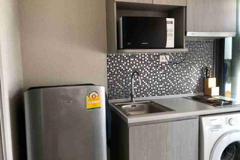Condo à Thonburi, Bangkok, Thaïlande, 1 chambre № 208743 - photo 6