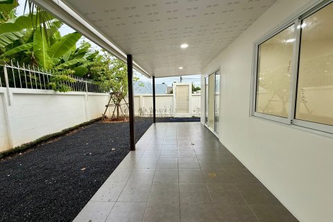 Таунхаус в Паклоке, Таиланд с 3 спальнями  № 147377 - фото 27