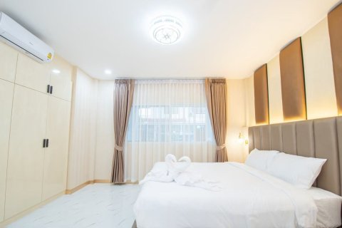 Дом в Паттайе, Таиланд с 4 спальнями № 162875 - фото 9