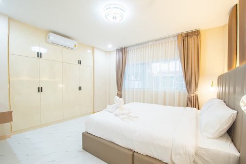 Дом в Паттайе, Таиланд с 4 спальнями № 162875 - фото 11