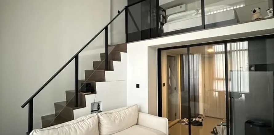 Duplex in Bang Rak, Bangkok, Thailand 1 Schlafzimmer № 218846