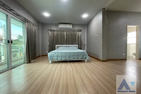 Haus in Samut Prakan, Thailand 4 Schlafzimmer № 218844 - Foto 5