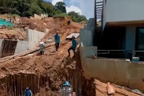 Villa in Phuket, Thailand 4 bedrooms № 144303 - photo 19