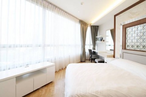 Condo in Bangkok, Thailand, 2 bedrooms № 143520 - photo 5