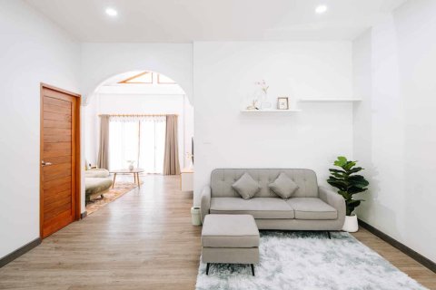 Villa in Chiang Mai, Thailand 4 bedrooms № 155396 - photo 14