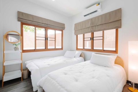 Villa in Chiang Mai, Thailand 4 bedrooms № 155396 - photo 24