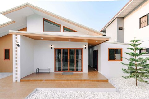 Villa à Chiang Mai, Thaïlande 4 chambres № 155396 - photo 3