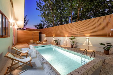 Villa in Chiang Mai, Thailand 4 bedrooms № 155396 - photo 8