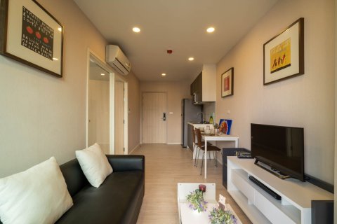 Condo in Chiang Mai, Thailand, 1 bedroom  № 155395 - photo 2