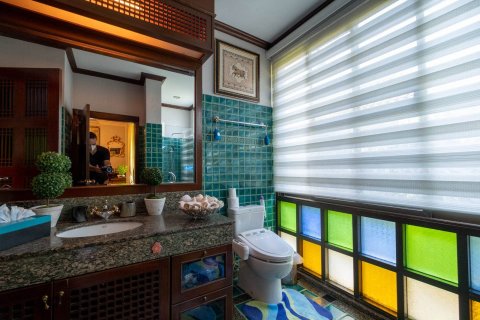 Maison à Chiang Mai, Thaïlande 4 chambres № 155394 - photo 10