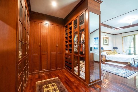 Maison à Chiang Mai, Thaïlande 4 chambres № 155394 - photo 22