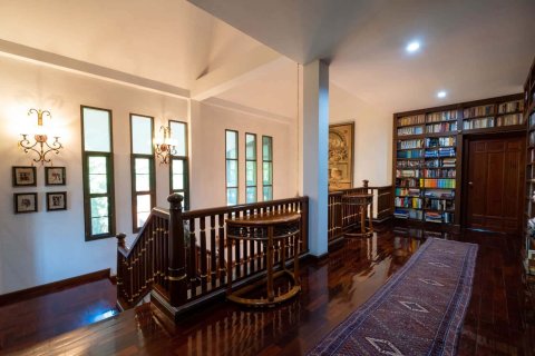 House in Chiang Mai, Thailand 4 bedrooms № 155394 - photo 17