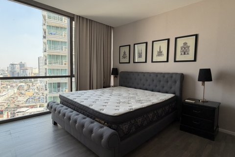 Кондоминиум с 2 спальнями в Бангкоке, Таиланд № 155400 - фото 5