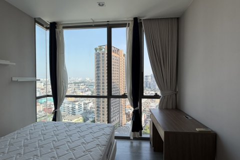 Кондоминиум с 2 спальнями в Бангкоке, Таиланд № 155400 - фото 7