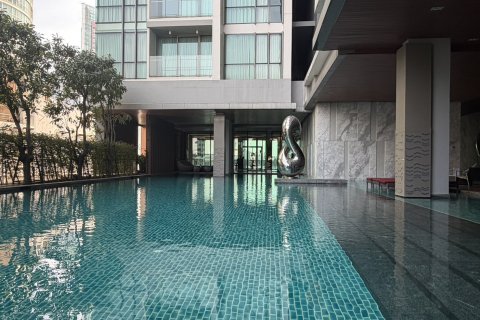 Кондоминиум с 2 спальнями в Бангкоке, Таиланд № 155400 - фото 16