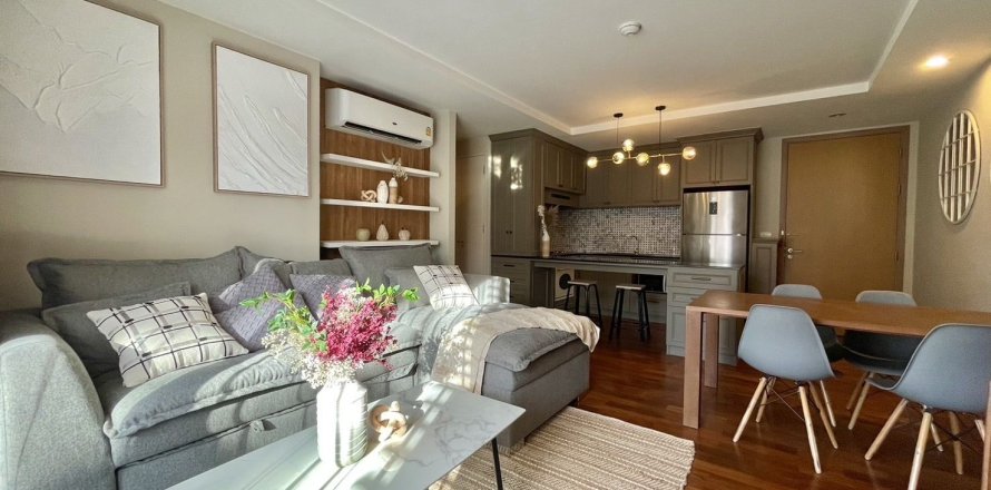 Кондоминиум с 2 спальнями в Клонг Тоэй, Бангкок, Таиланд № 136862