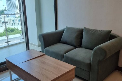 Студия в кондо в Ваттхане, Бангкок, Таиланд № 136867 - фото 6