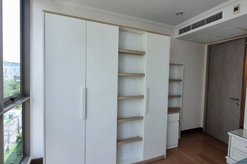 Студия в кондо в Ваттхане, Бангкок, Таиланд № 136867 - фото 12