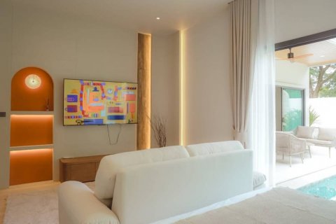 Villa in Chalong, Thailand 2 bedrooms № 144512 - photo 3