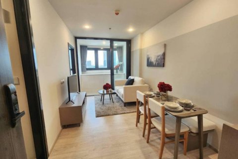 Кондоминиум с 1 спальней в Хуай Кванге, Бангкок, Таиланд № 144515 - фото 1