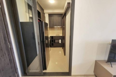 Кондоминиум с 1 спальней в Хуай Кванге, Бангкок, Таиланд № 144515 - фото 7