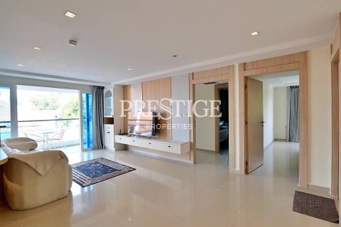 Condo in Pattaya, Thailand, 2 bedrooms № 198229 - photo 2