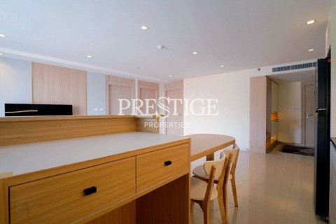 Condo in Pattaya, Thailand, 2 bedrooms № 198229 - photo 5
