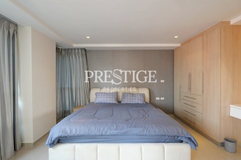 Condo in Pattaya, Thailand, 2 bedrooms № 198229 - photo 9